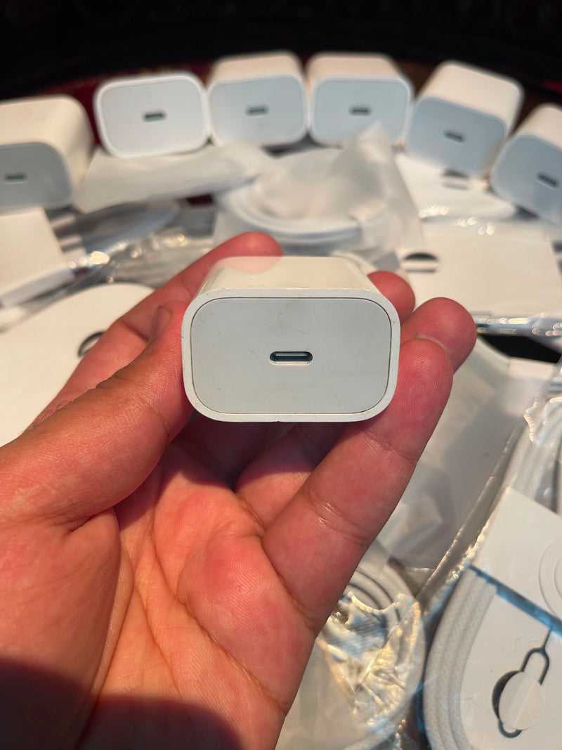 Original Apple 20W Adapter